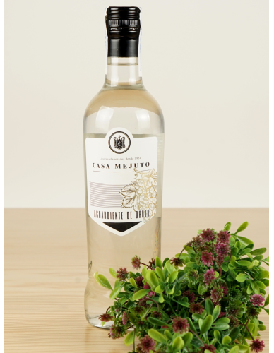 Aguardiente de orujo 2